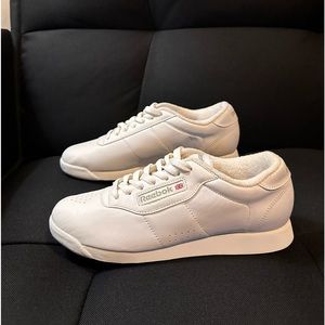 Reebok Classic Princess White Lace-Up Sneakers Shoes Womens Size 8